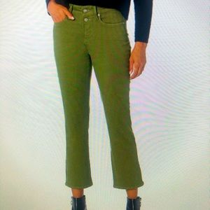 NYDJ Marilyn crop NWT 00 fits like XS